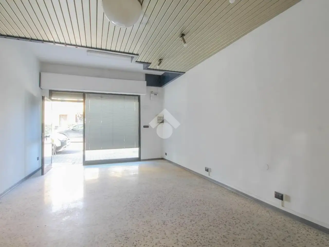 Ufficio in Via Rometta, Sassuolo, {3} - Foto 1