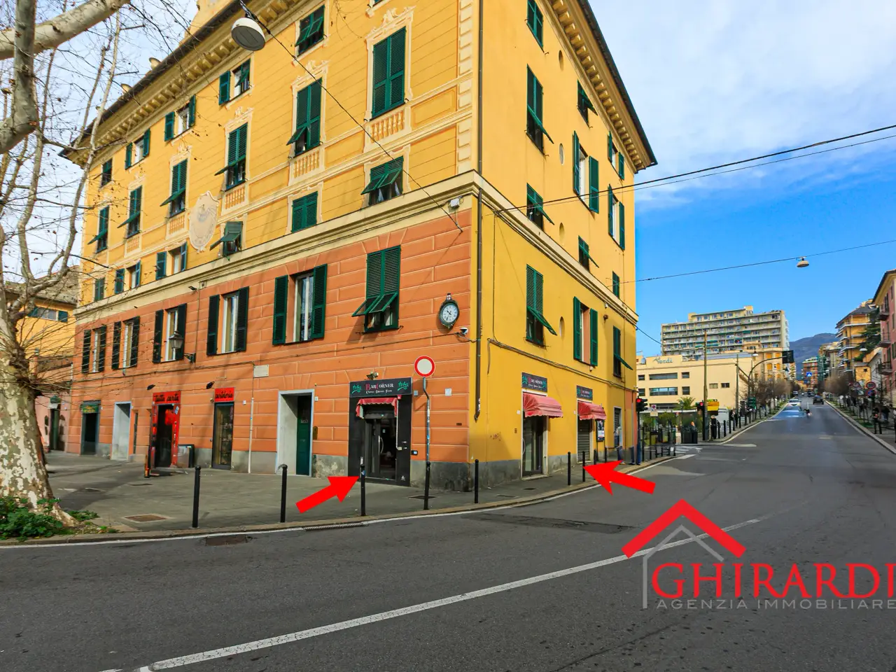 Negozio in Piazza Francesco Baracca 34r, Genova, {3} - Foto 1