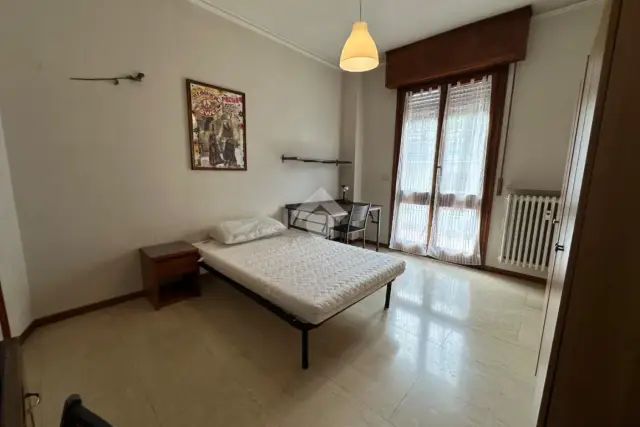 2-room flat in Solo Studentesse! 142, Parma - Photo 1