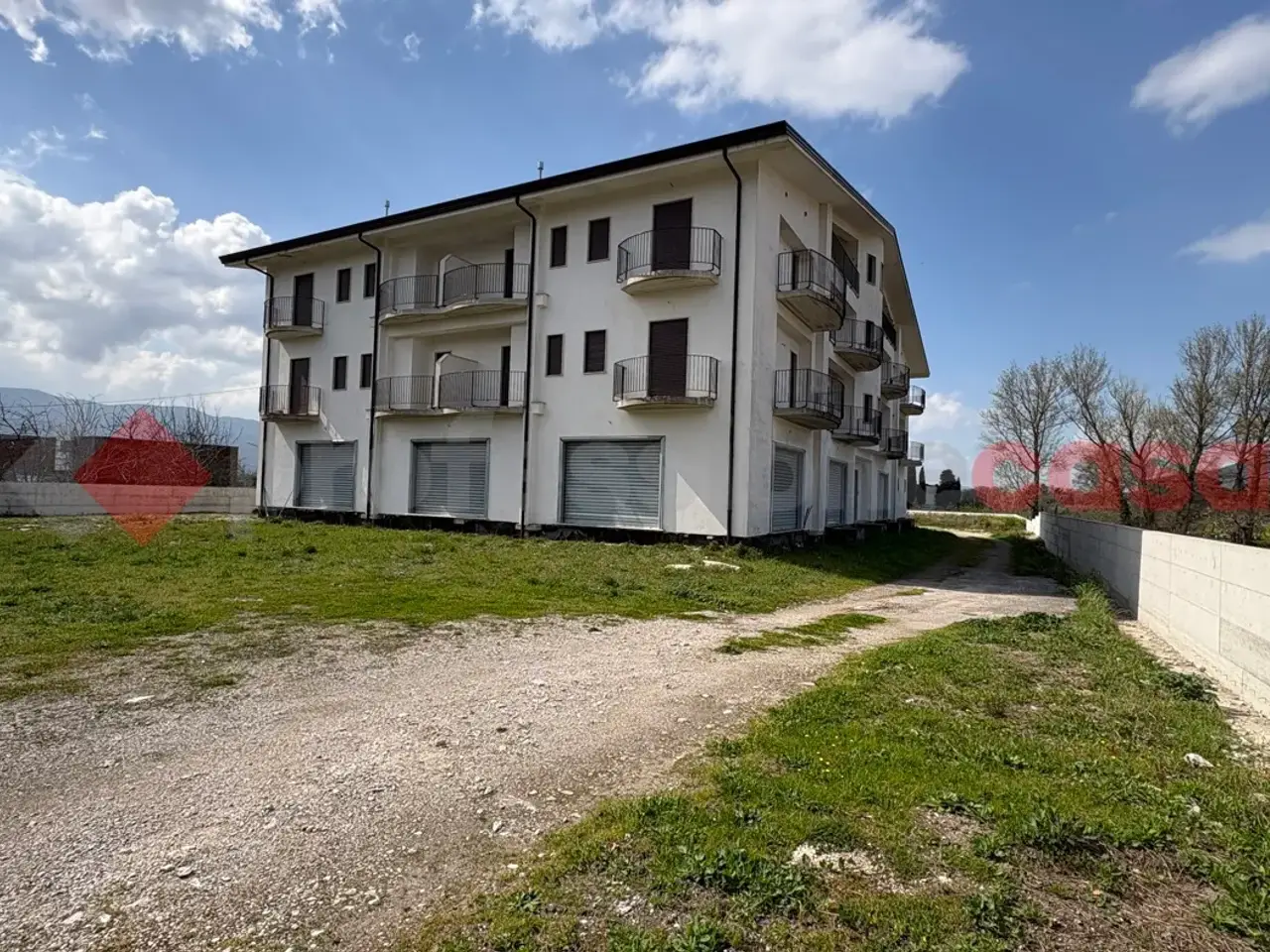 Palazzina commerciale in Via Ignazio Silone Snc, Montesarchio, {3} - Foto 1
