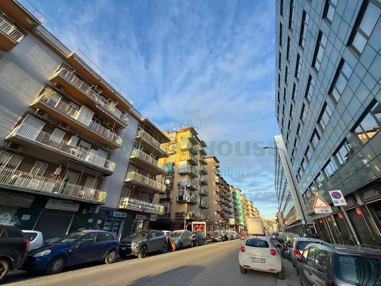 Negozio in Via Diocleziano 199, Napoli, {3} - Foto 1