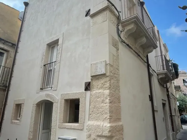 Casa indipendente in Via Paolo Sarpi, Siracusa - Foto 1