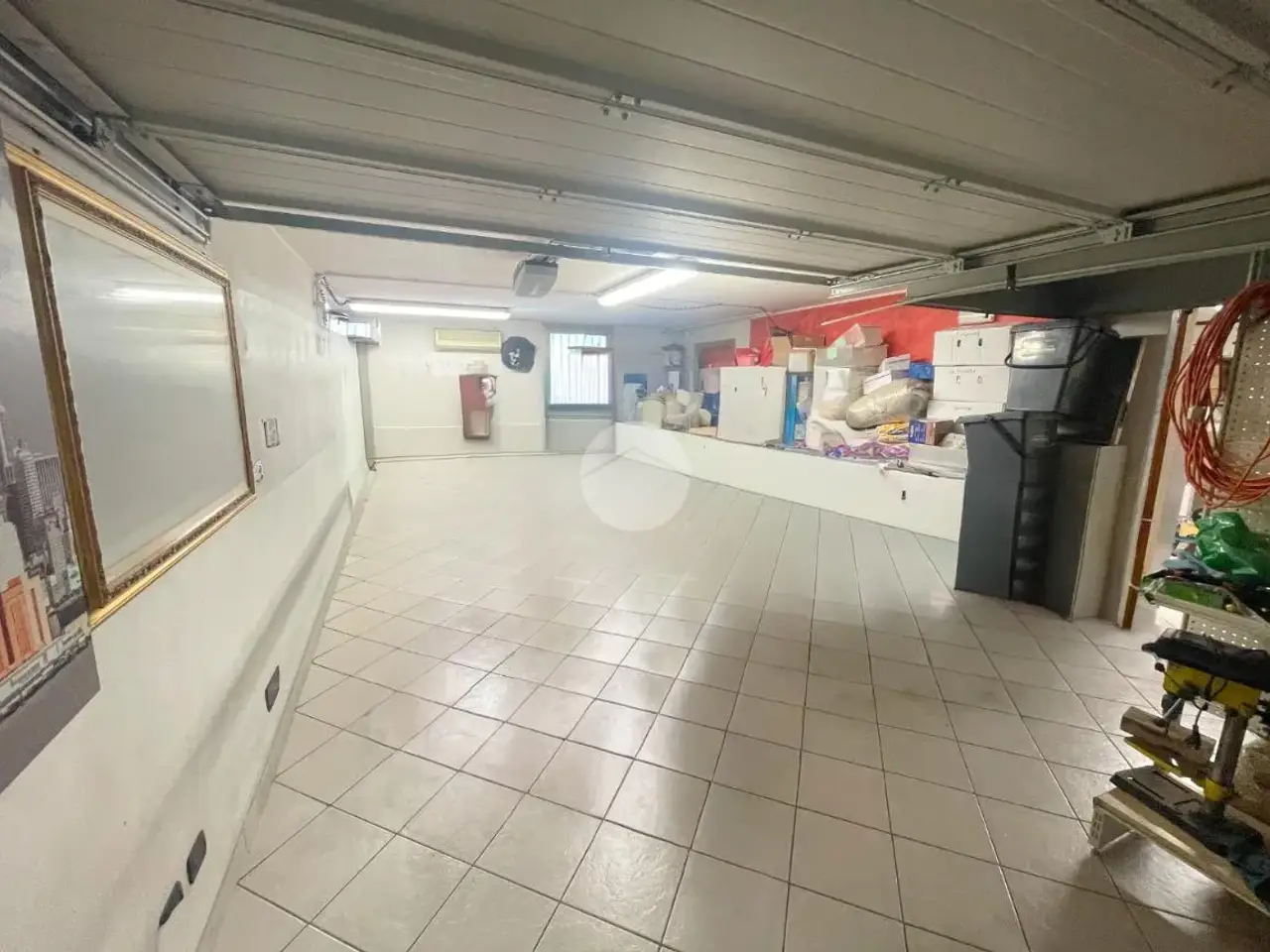 Magazzino in Viale Montecatini 1, Romano Di Lombardia, {3} - Foto 1