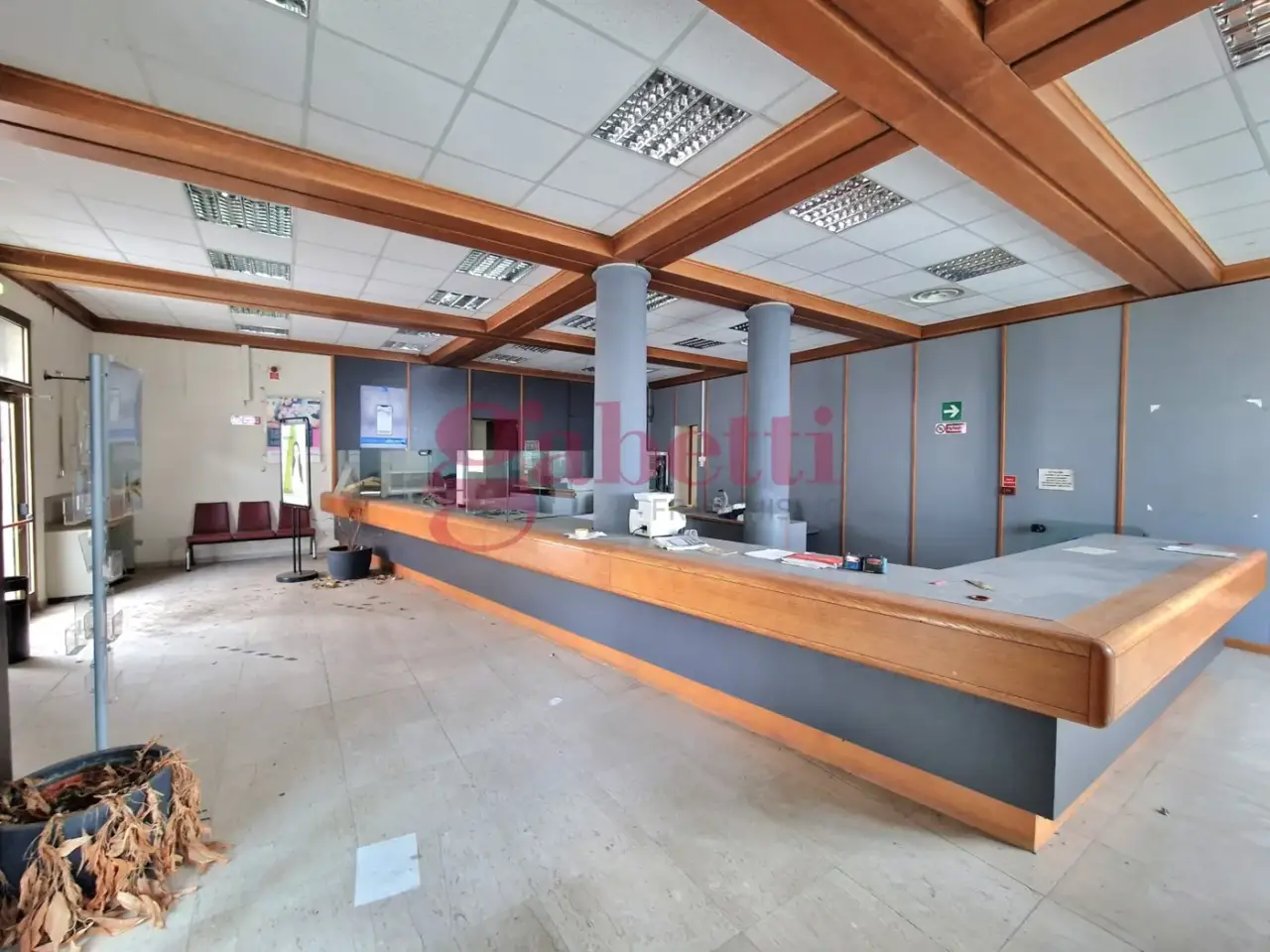 Negozio in Strada Statale Abetone, San Giuliano Terme, {3} - Foto 1