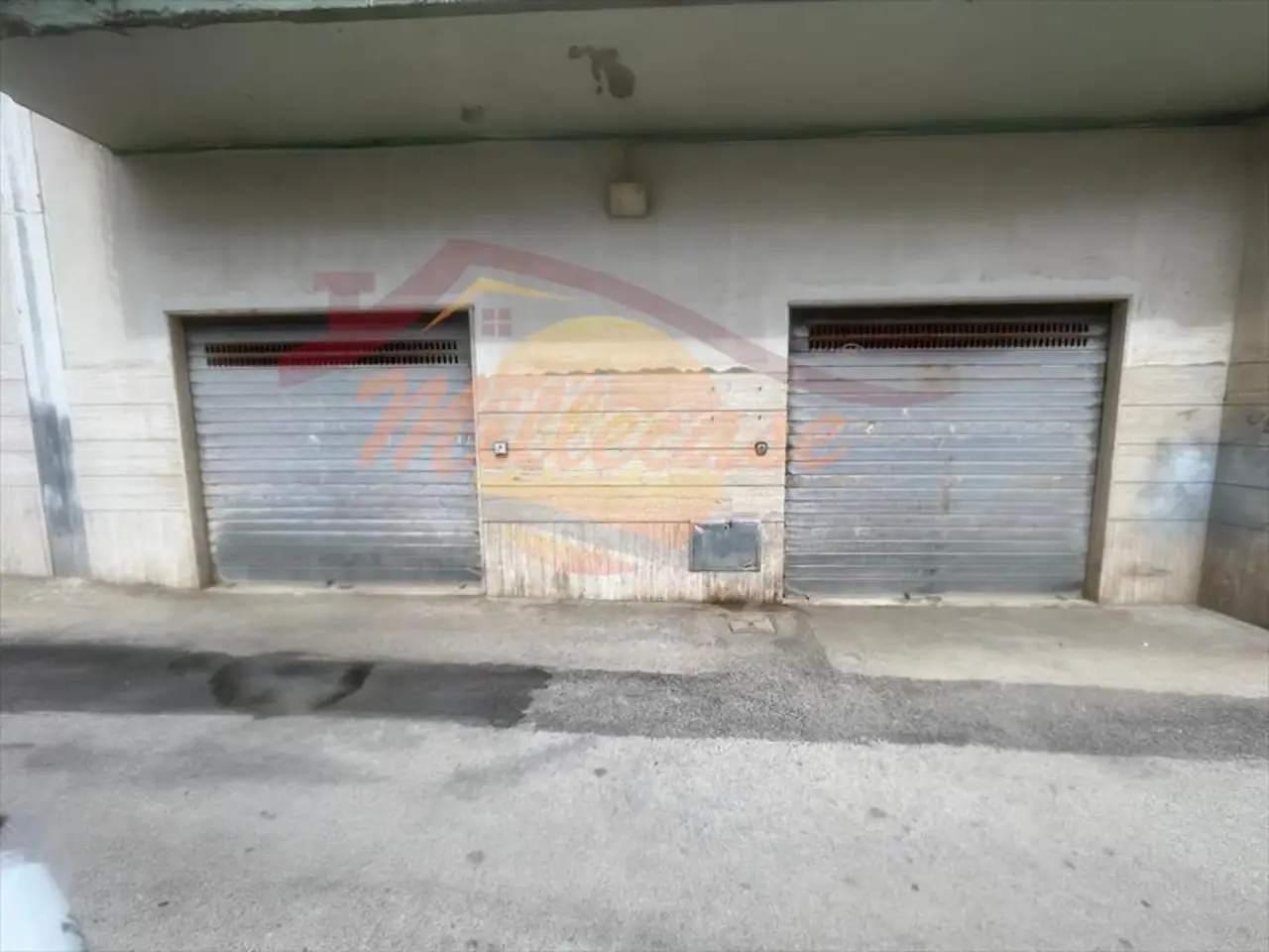 Parcheggio chiuso in Scala Greca, Siracusa, {3} - Foto 2