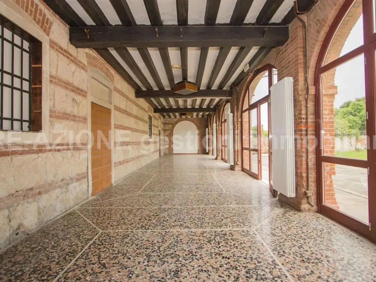 Palazzina commerciale in Strada della Caimpenta 12, Vicenza, {3} - Foto 2