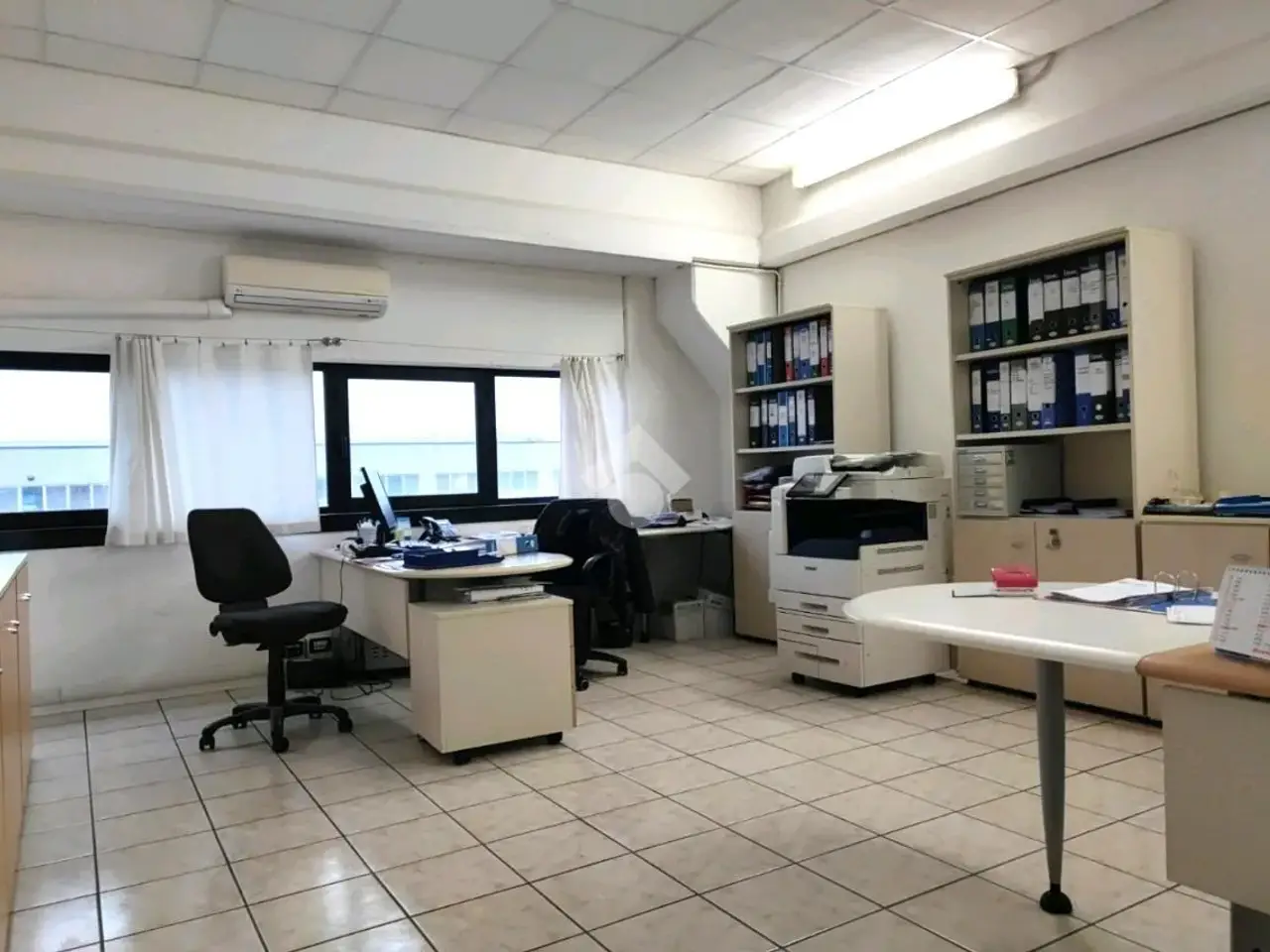 Capannone in Via E. Colorni, Forli', {3} - Foto 1