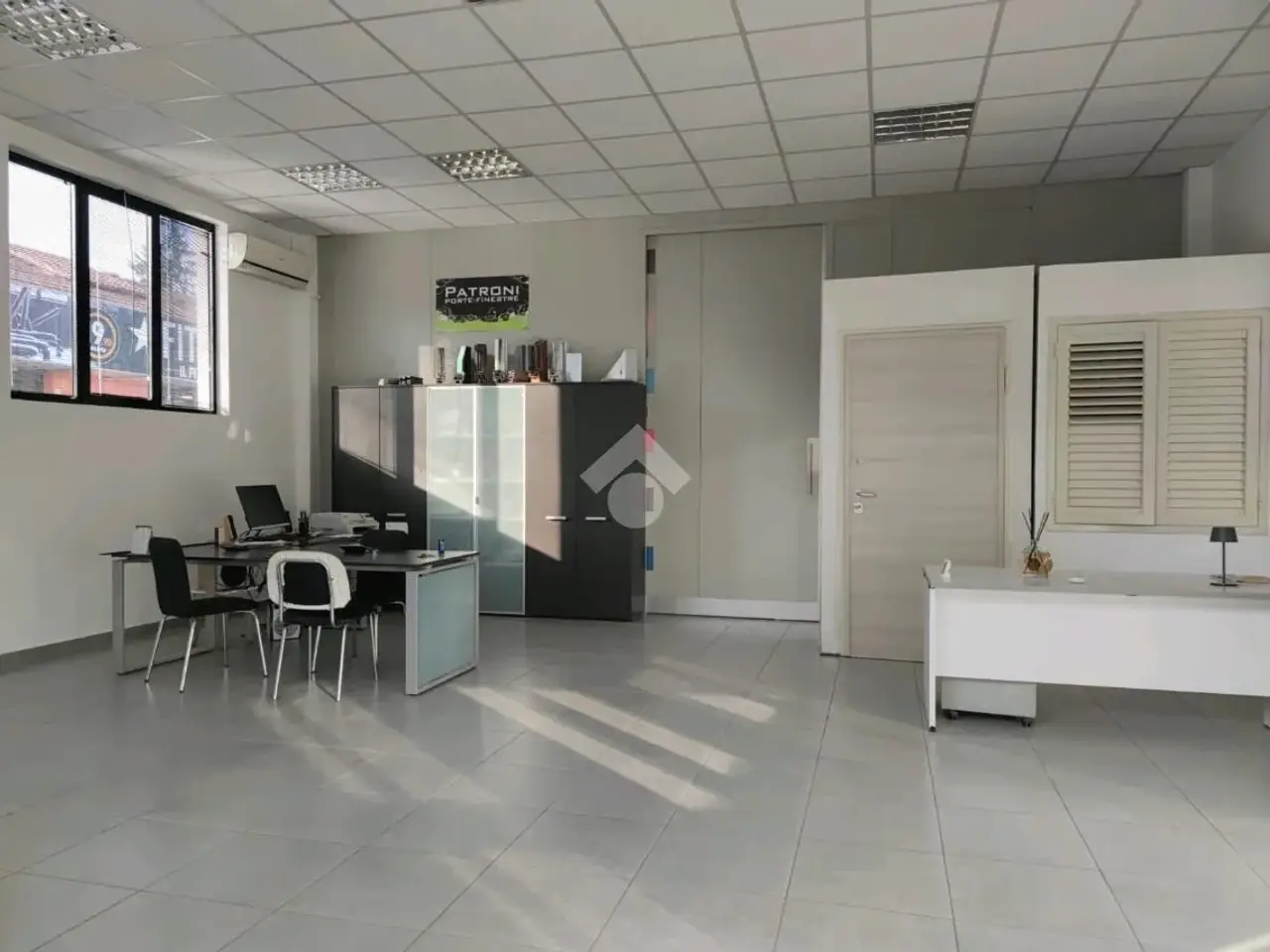 Palazzina commerciale in Via Gorizia, Forli', {3} - Foto 2