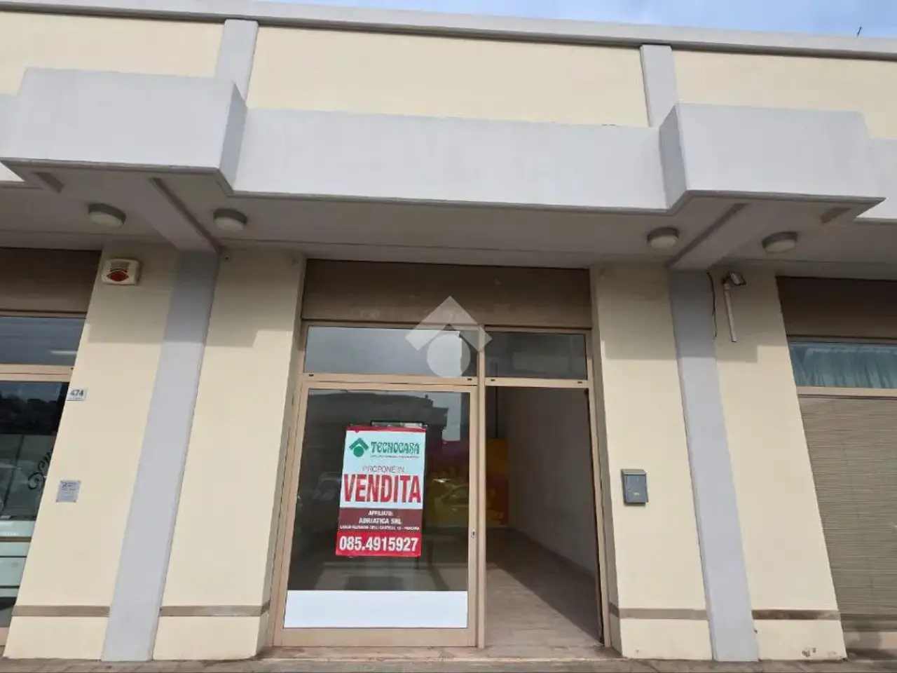 Negozio in Corso Umberto I 474, Montesilvano, {3} - Foto 1