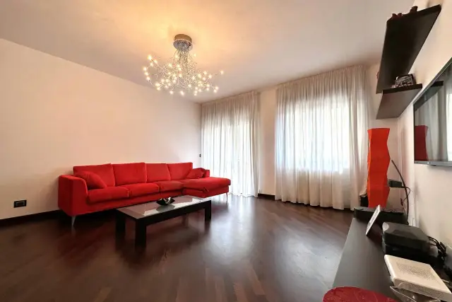 Vierzimmerwohnung in Viale Crotone, Catanzaro - Foto 1