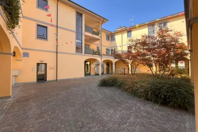 3-room flat in Via Marchesi 20, Inzago - Photo 1