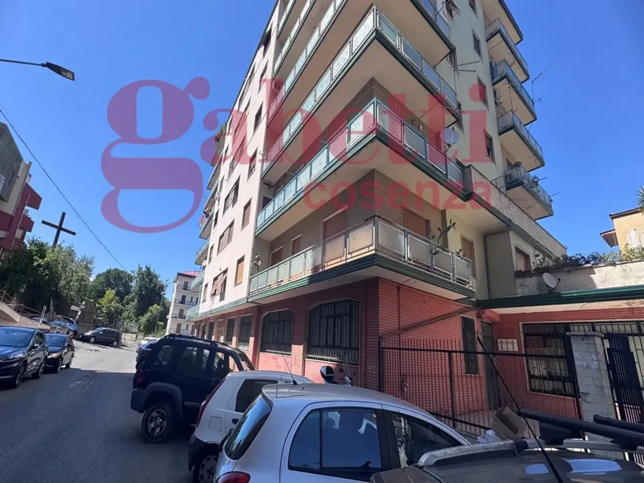 Magazzino in Cosenza Via Tavolaro (Ex Via De Rada) 8, Cosenza, {3} - Foto 1