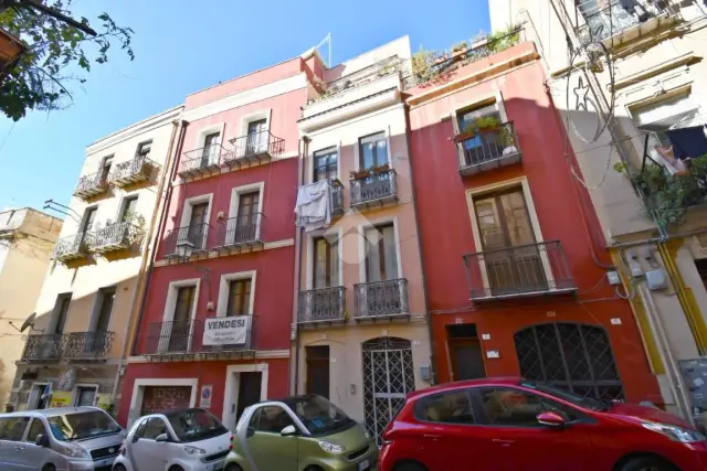 Dreizimmerwohnung in Via Barcellona 76, Cagliari - Foto 1