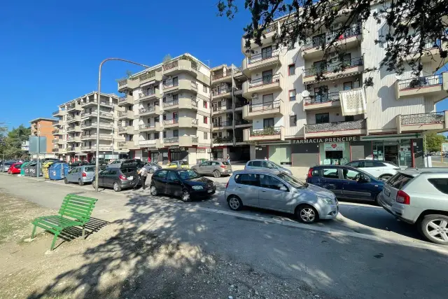 Quadrilocale in Via Luigi Rovelli, Foggia - Foto 1