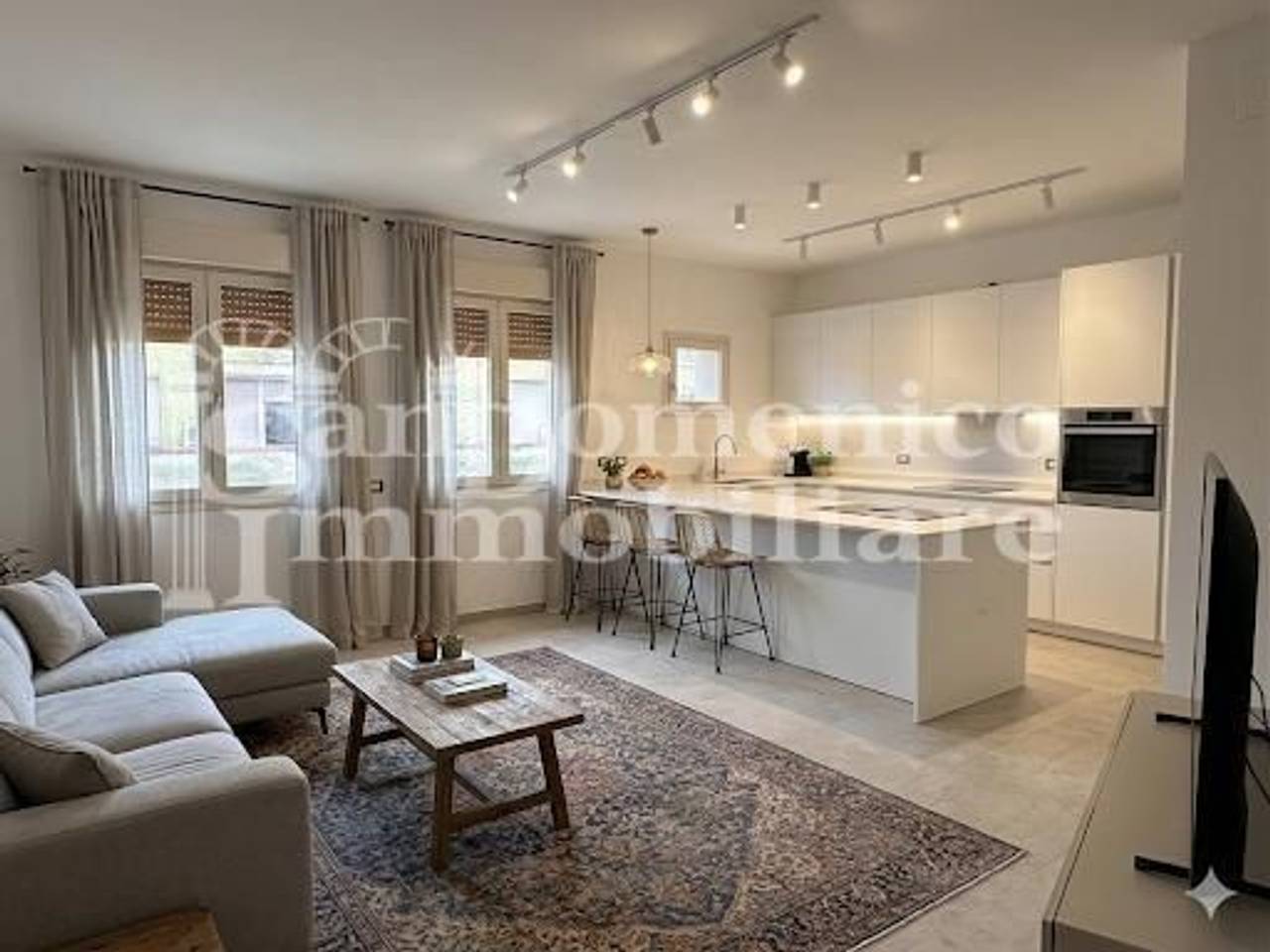 immagine annuncio 1 di 14