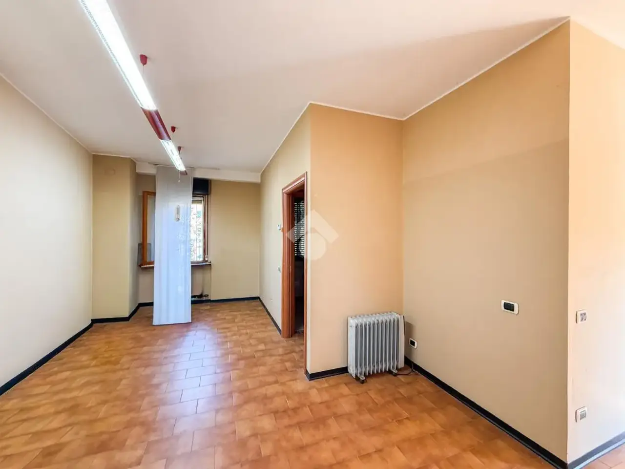 Negozio in Via Fornaci 15, Terranova Dei Passerini, {3} - Foto 2