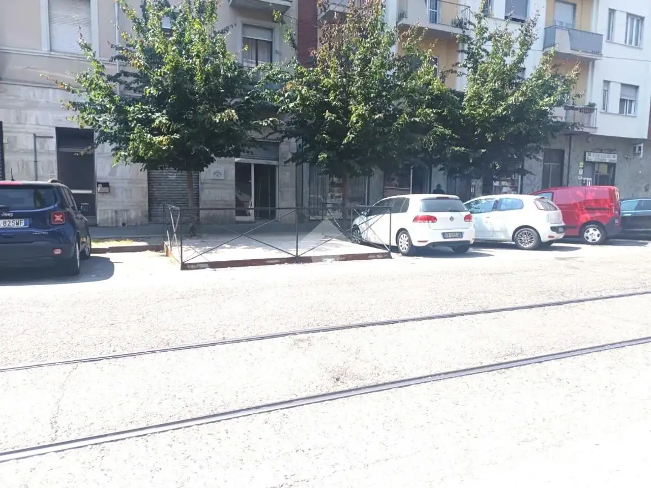 Negozio in Via Sospello 168, Torino, {3} - Foto 1