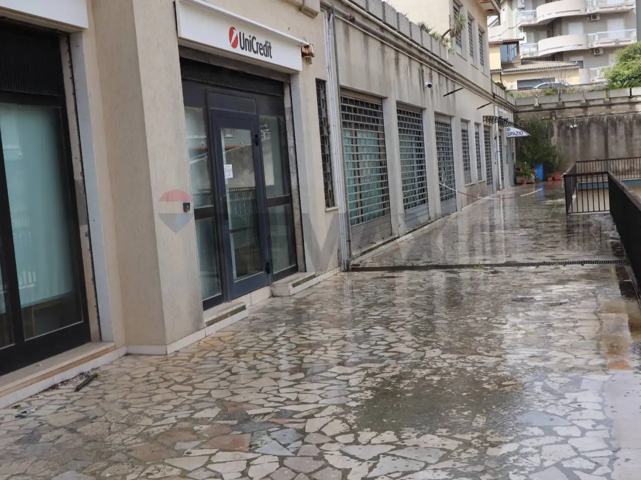 Negozio in Via S.Luigi/C.So Vitt.Veneto, Ragusa, {3} - Foto 1