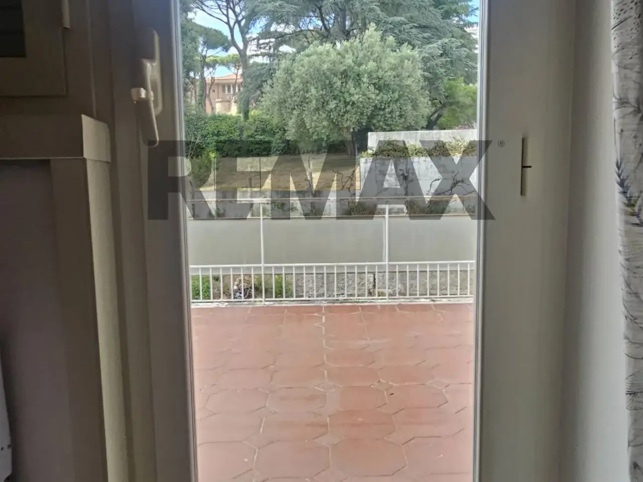 Esercizio commerciale in Via Anastasio II 79, Roma, {3} - Foto 2