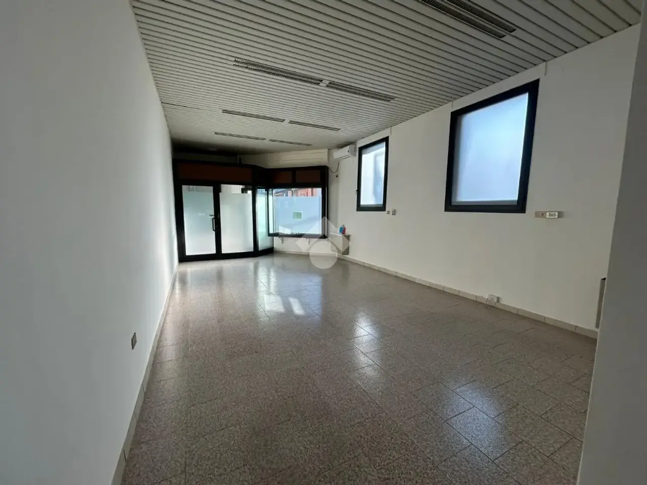 Negozio in Via S. Francesco d'Assisi 46, Gardone Val Trompia, {3} - Foto 2