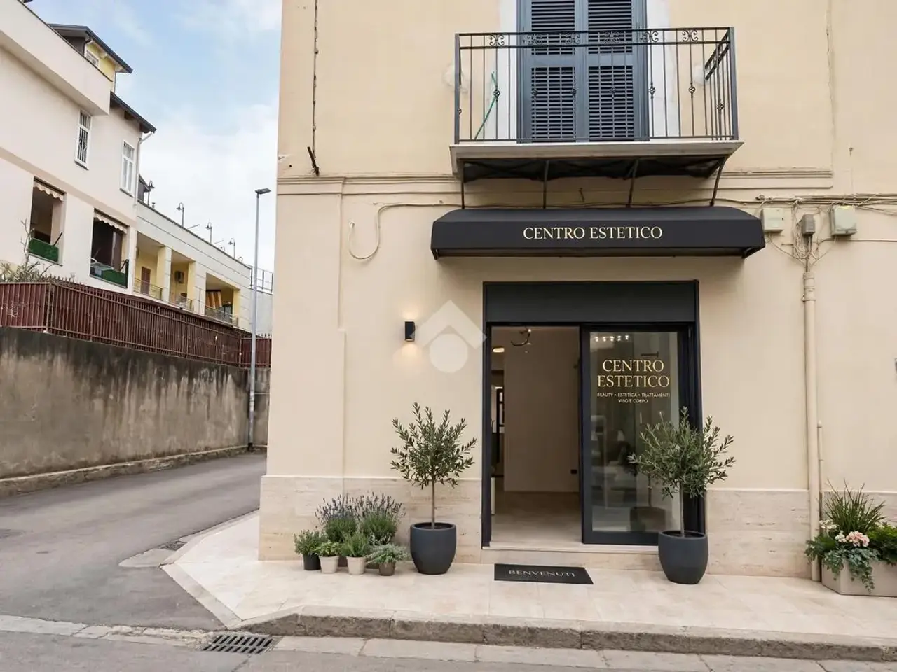 Negozio in Via Napoli 118, Mugnano Di Napoli, {3} - Foto 1