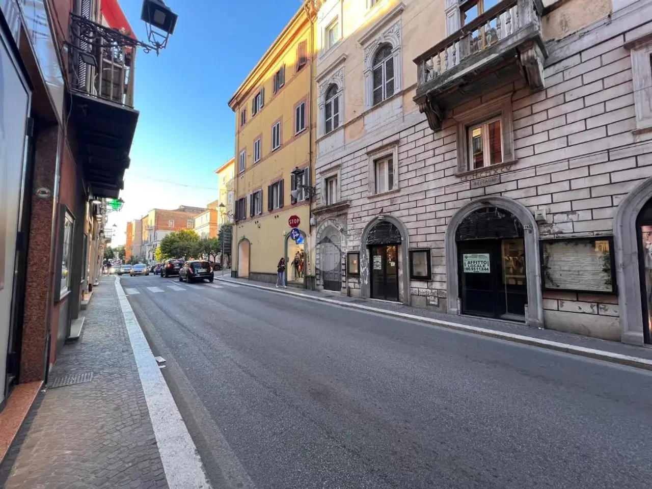 Negozio in Corso Giacomo Matteotti 167, Albano Laziale, {3} - Foto 1