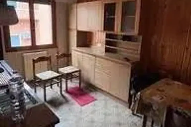 2-room flat in Via Salvatore Sassi, Lecco - Photo 1