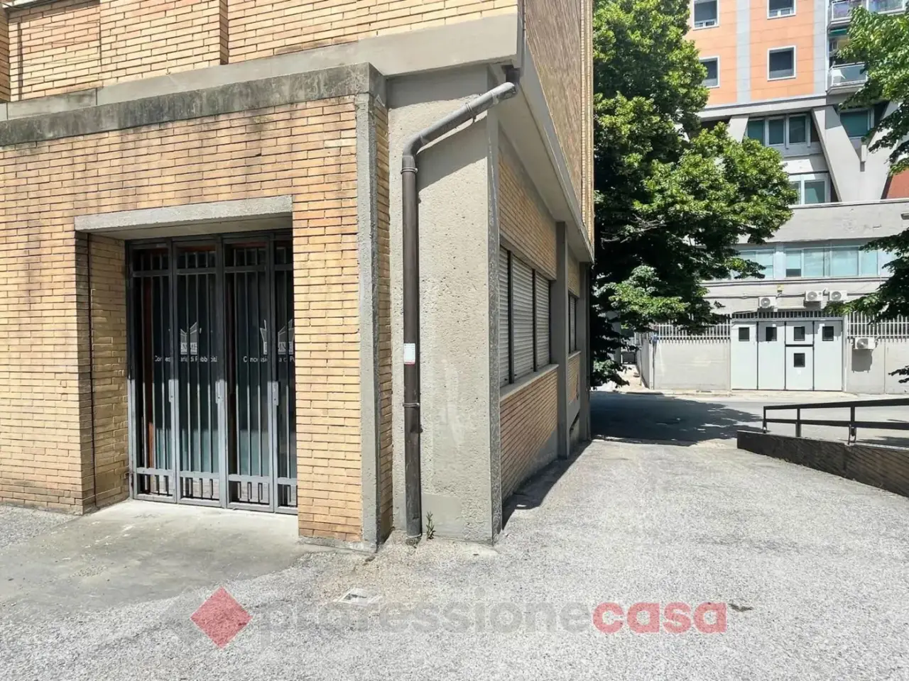 Negozio in Via Mario Angeloni, Perugia, {3} - Foto 1