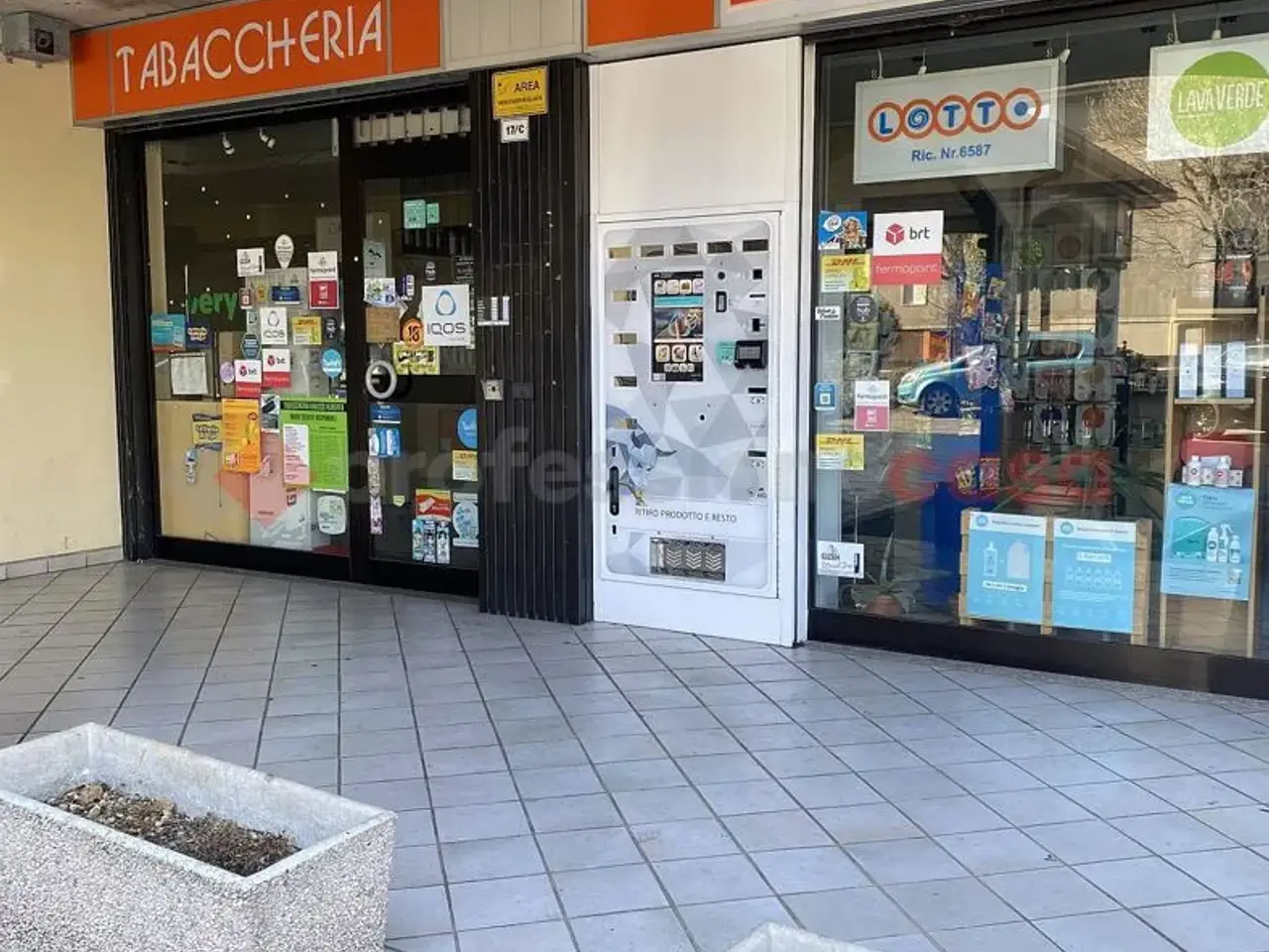 Negozio in Via delle Ubiere, Osio Sotto, {3} - Foto 1