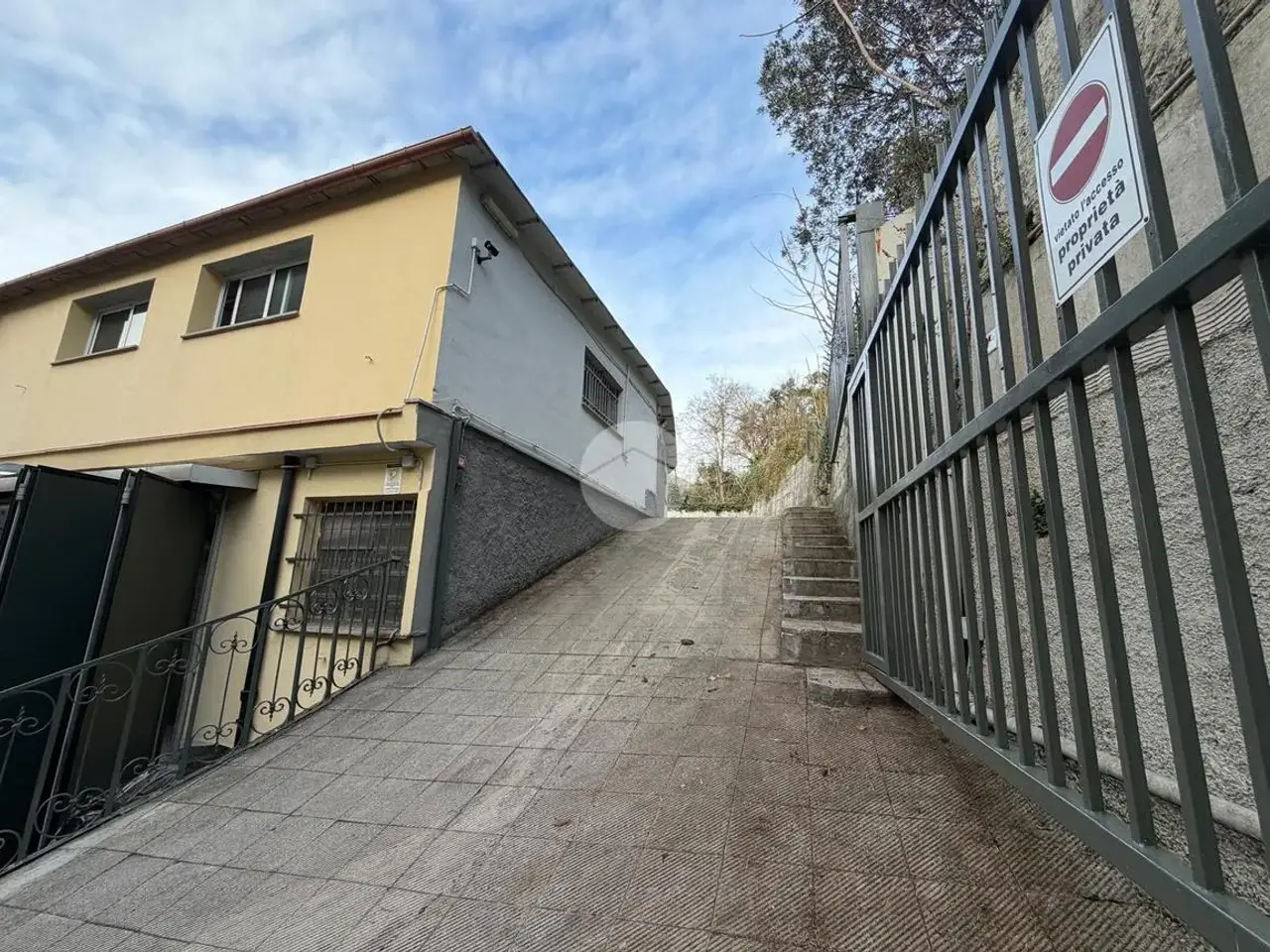 Laboratorio in Via Borzoli 79, Genova, {3} - Foto 2