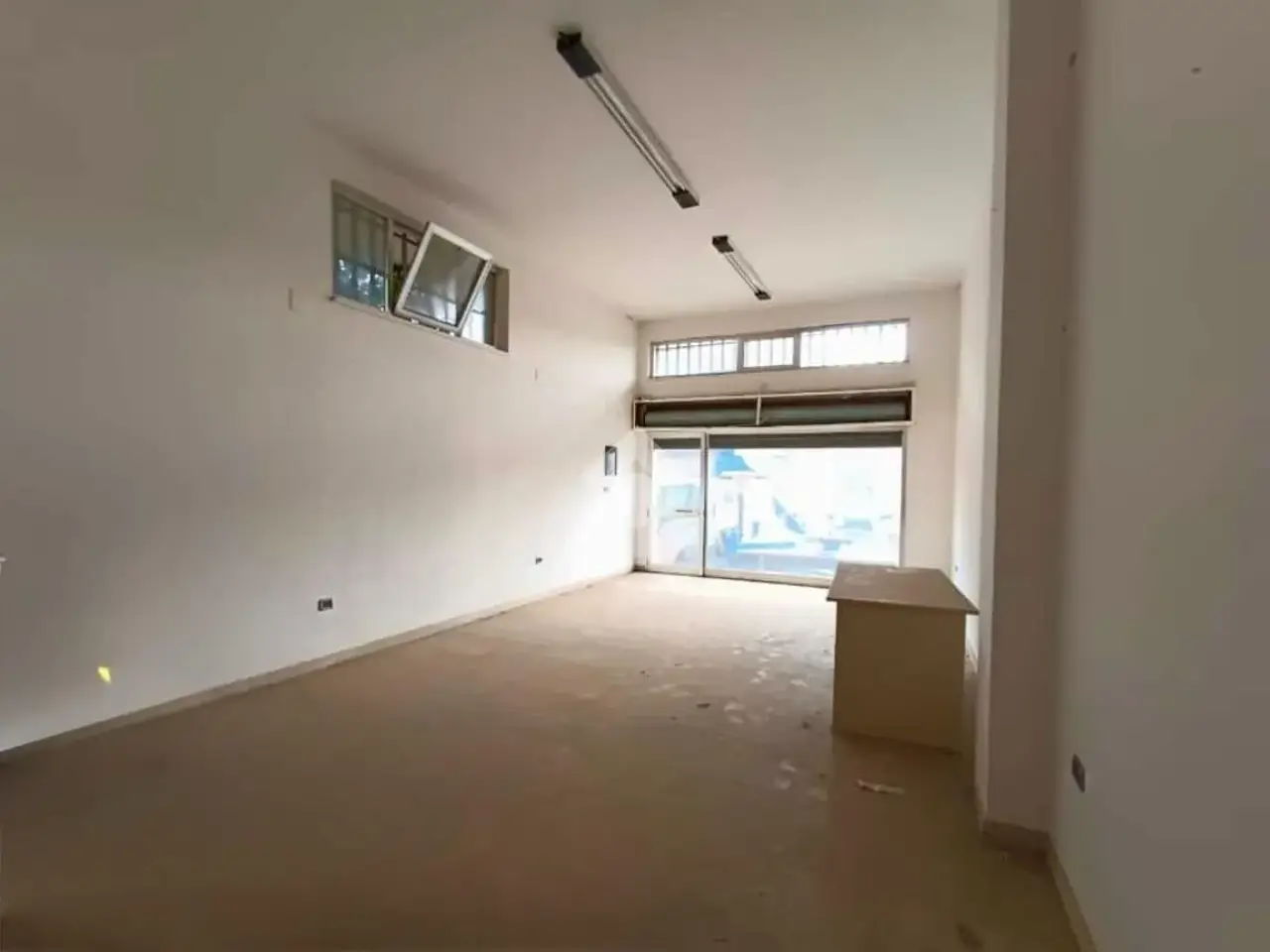 Ufficio in Via Cesare Battisti, Alba Adriatica, {3} - Foto 2