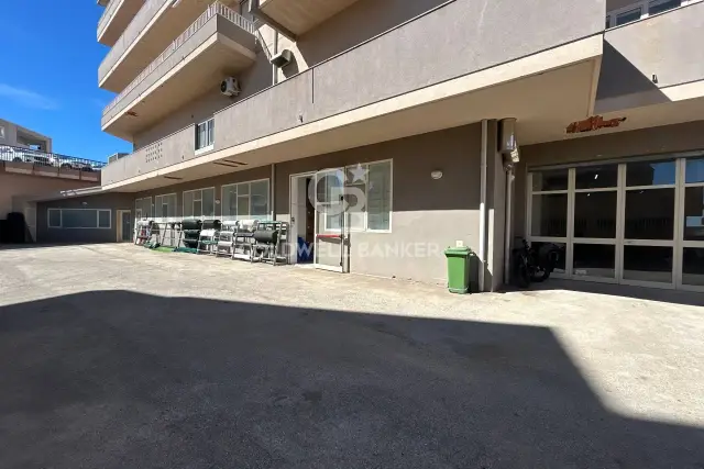 insertion image