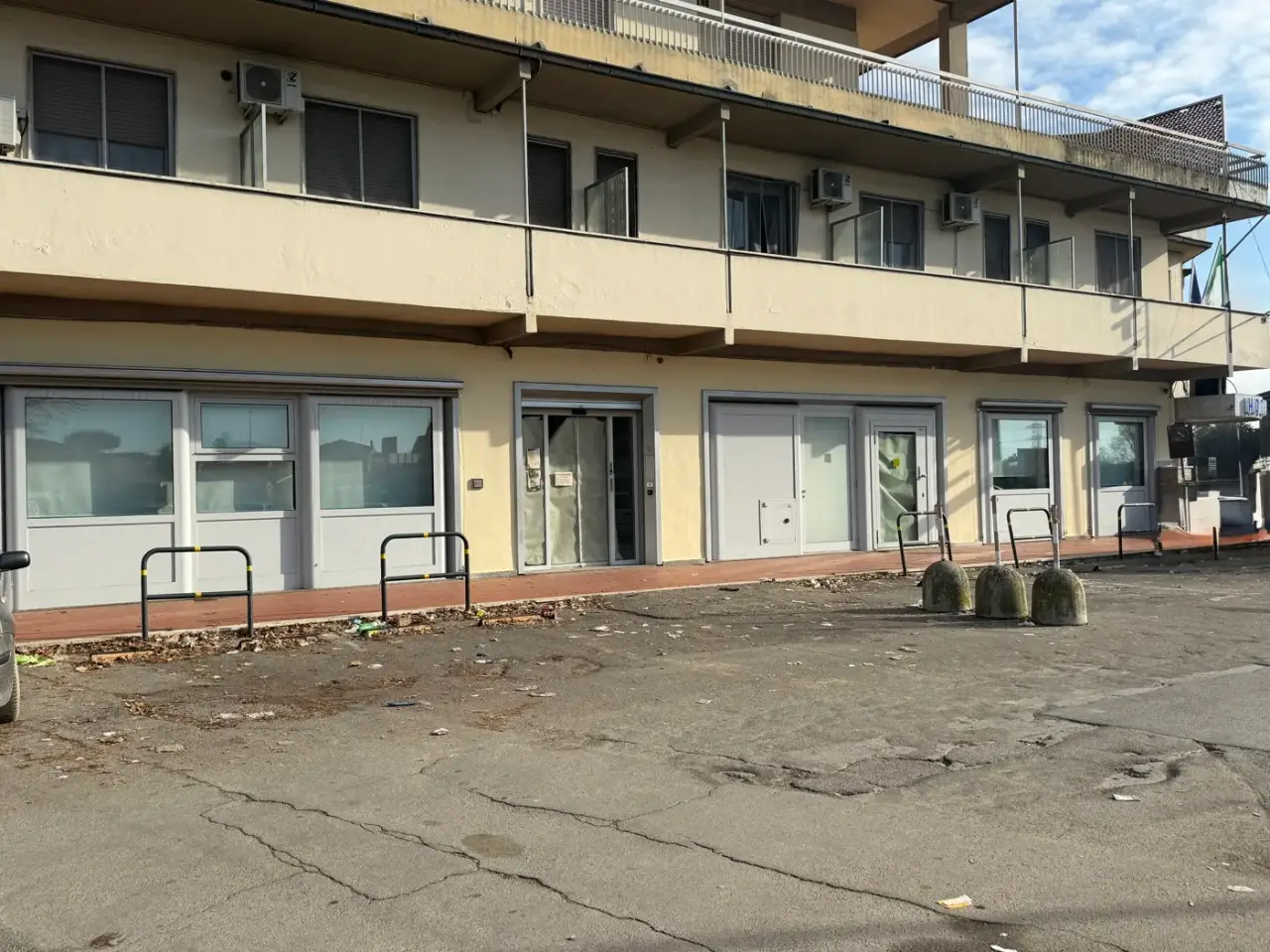Negozio in Via XIII Martiri  353, Campi Bisenzio, {3} - Foto 1