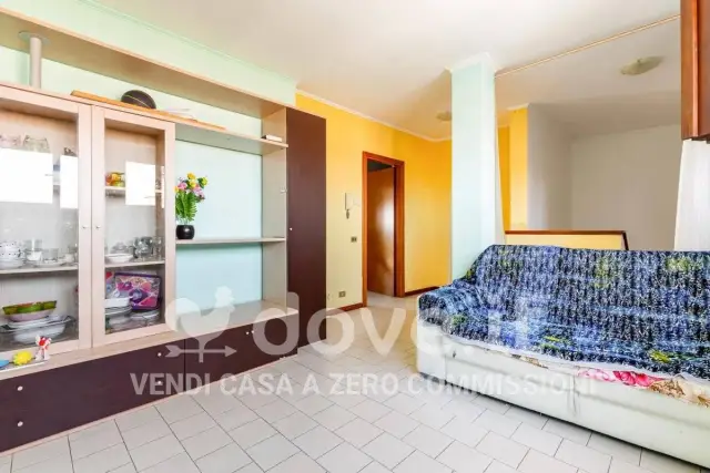 4-room flat in Via Pastrengo 11, Legnano - Photo 1