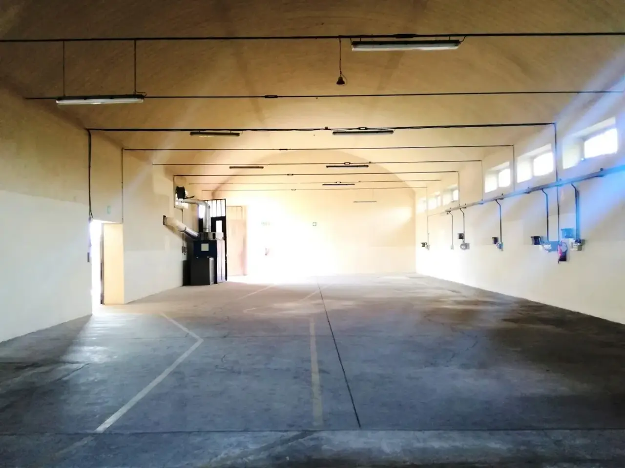 Capannone in , Pezzana, {3} - Foto 2