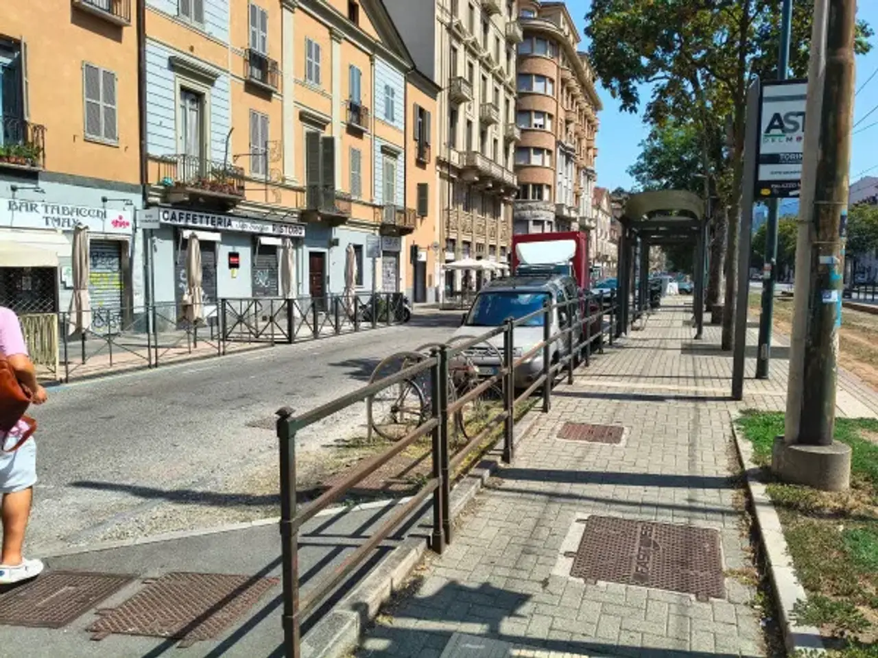 Negozio in Corso San Maurizio 51, Torino, {3} - Foto 2