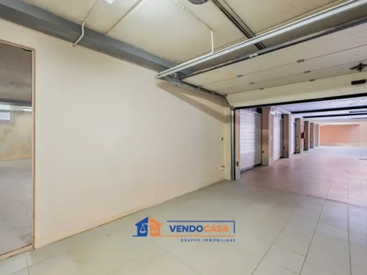 Magazzino in Via Massimo d'Azeglio 7, Montanera, {3} - Foto 2