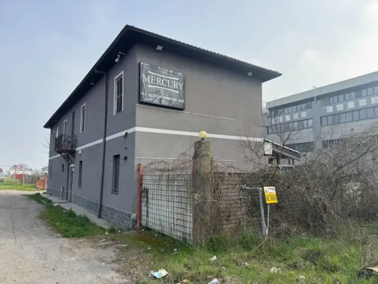 Negozio in Strada Provinciale dei Giovi, Binasco, {3} - Foto 2