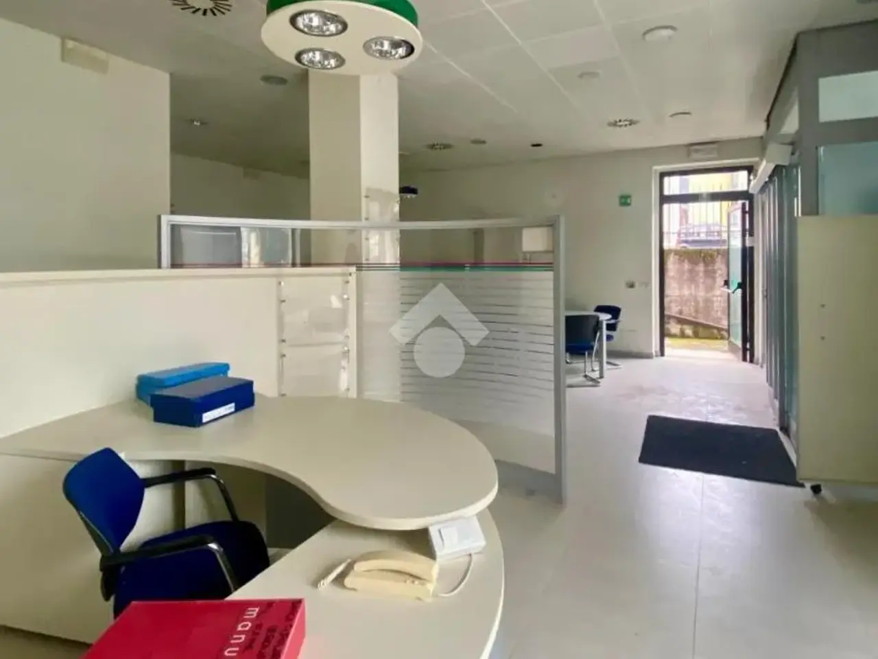 Negozio in Via dell'Aquilio 24, Negrar, {3} - Foto 2