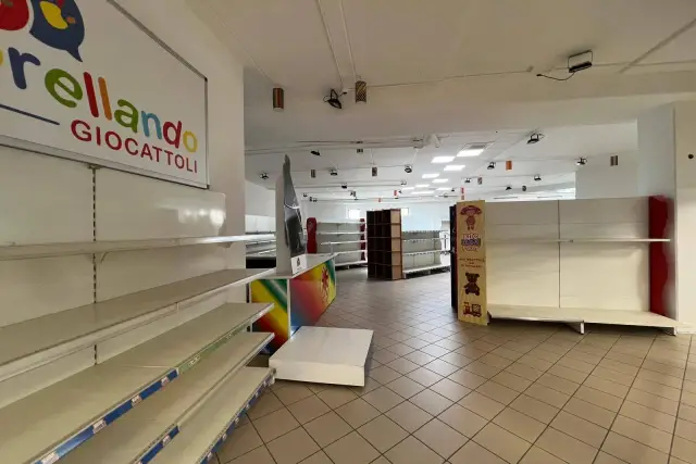 Shop in Via Colonnetta, Chieti - Photo 1