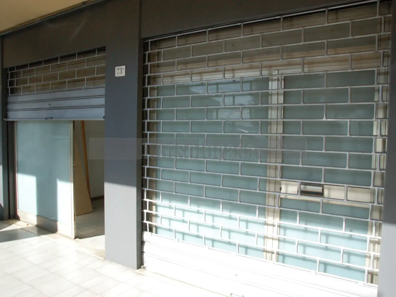 Negozio in Via Pieve di Campo 39a, Perugia, {3} - Foto 1
