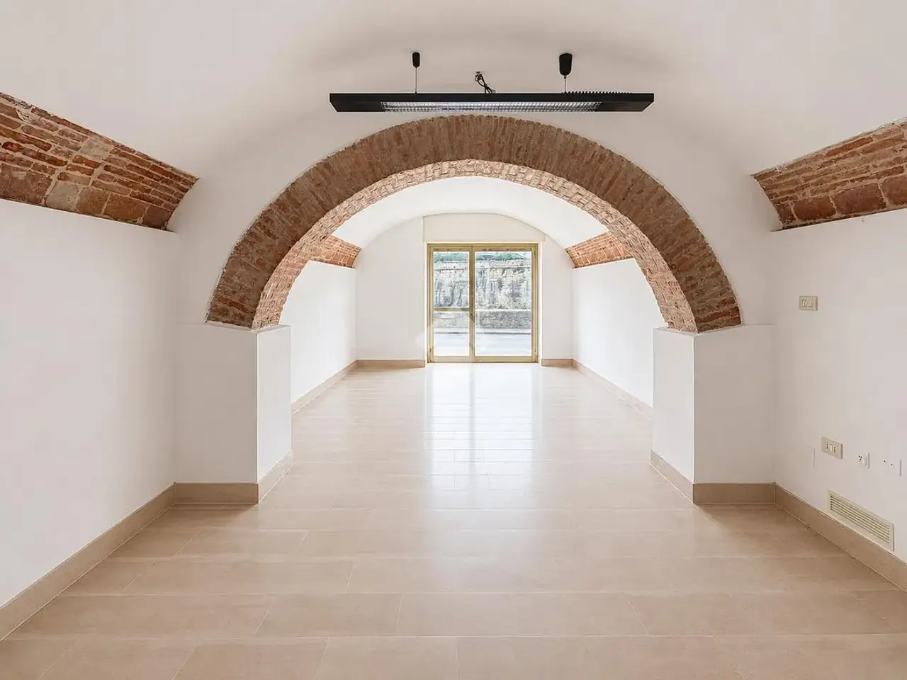 Negozio in Scali delle Cantine 84, Livorno, {3} - Foto 1