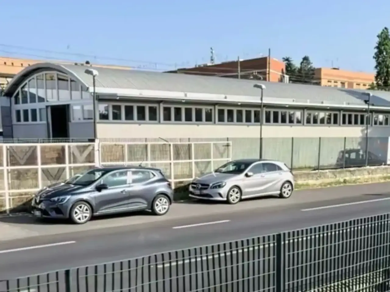 Capannone in Via Ostiense 985, Roma, {3} - Foto 1