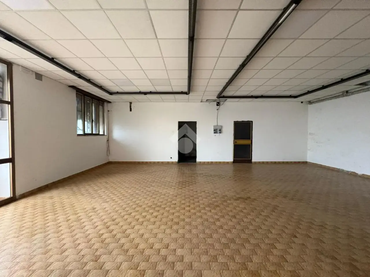 Magazzino in Via Vittorio Veneto 125, Montichiari, {3} - Foto 1
