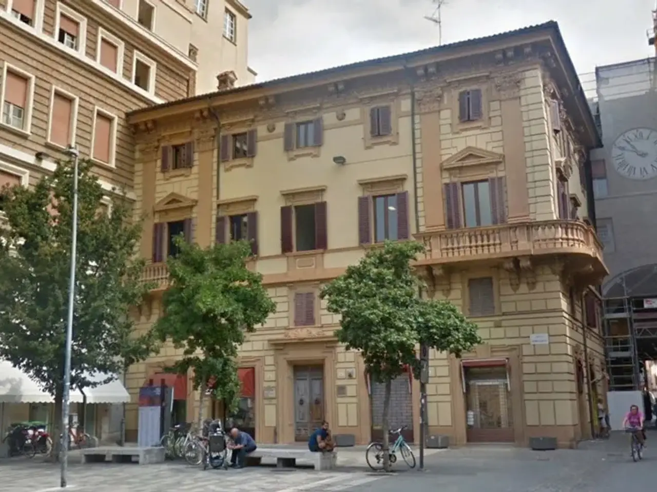 Negozio in Piazza Gramsci, Imola, Centro Storico, Imola, {3} - Foto 1