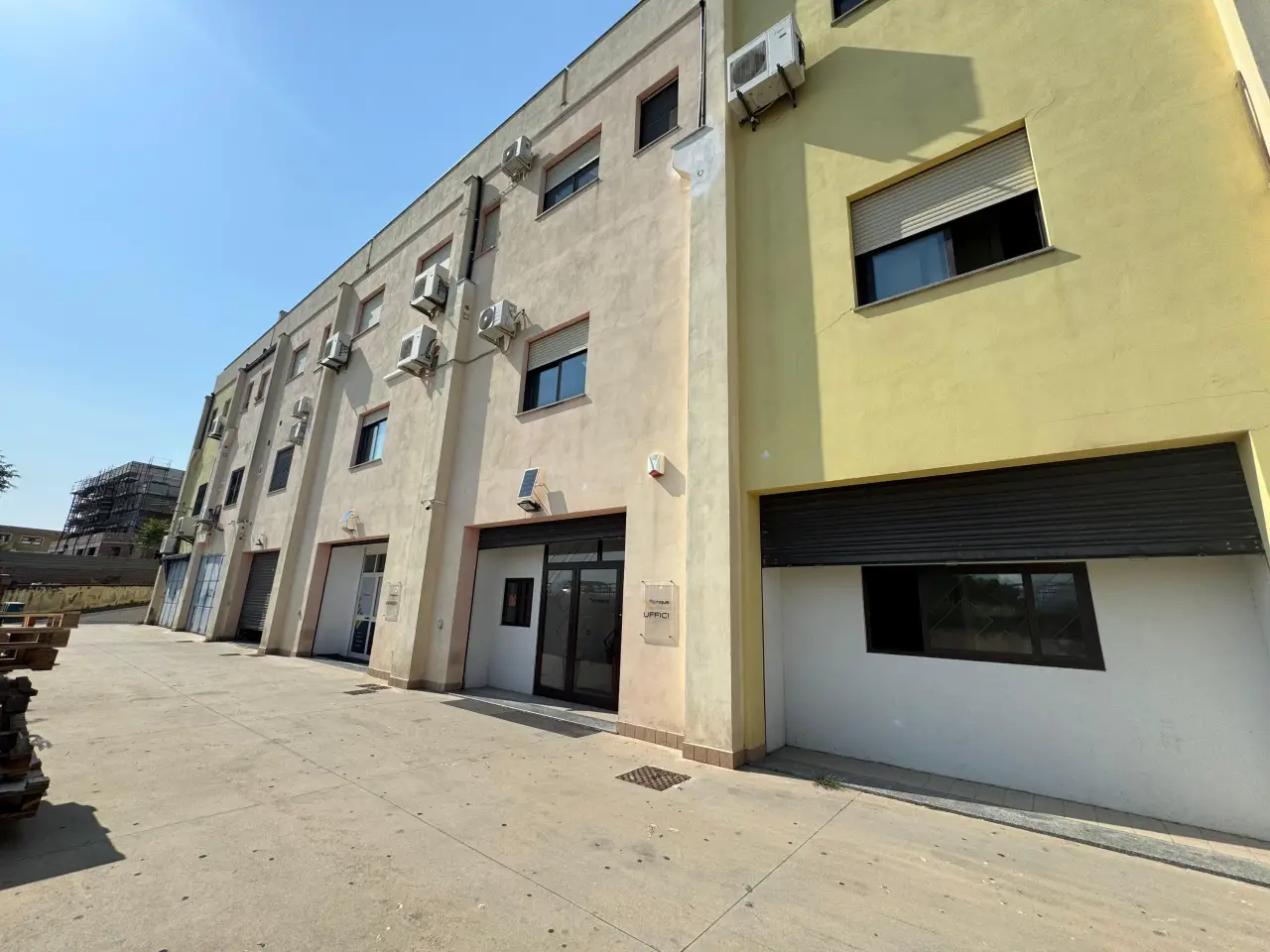 Deposito in , Lamezia Terme, {3} - Foto 2