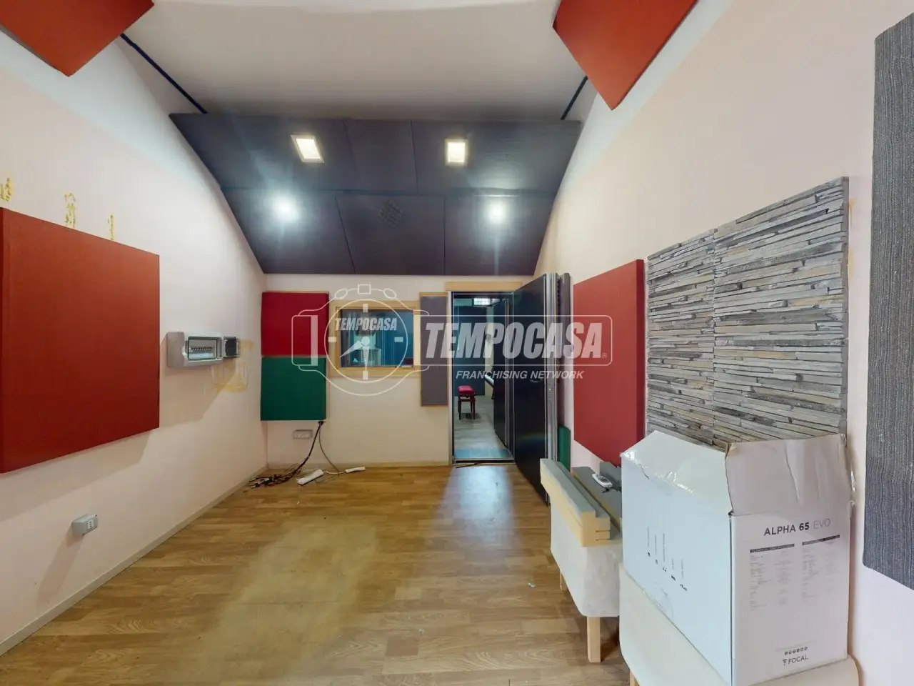 Magazzino in Via Cavour 17, Casoria, {3} - Foto 1