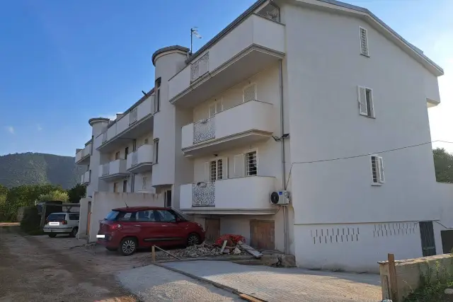 Dreizimmerwohnung in Prolungamento Viale della Libertà 48, Santa Maria a Vico - Foto 1