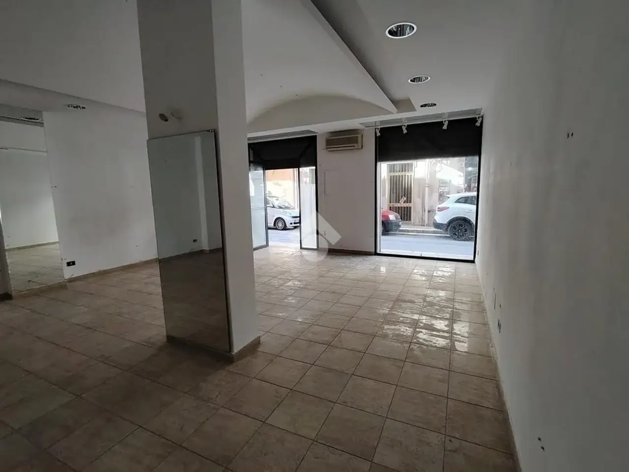 Negozio in Via Vittorio Veneto 68, Alcamo, {3} - Foto 1