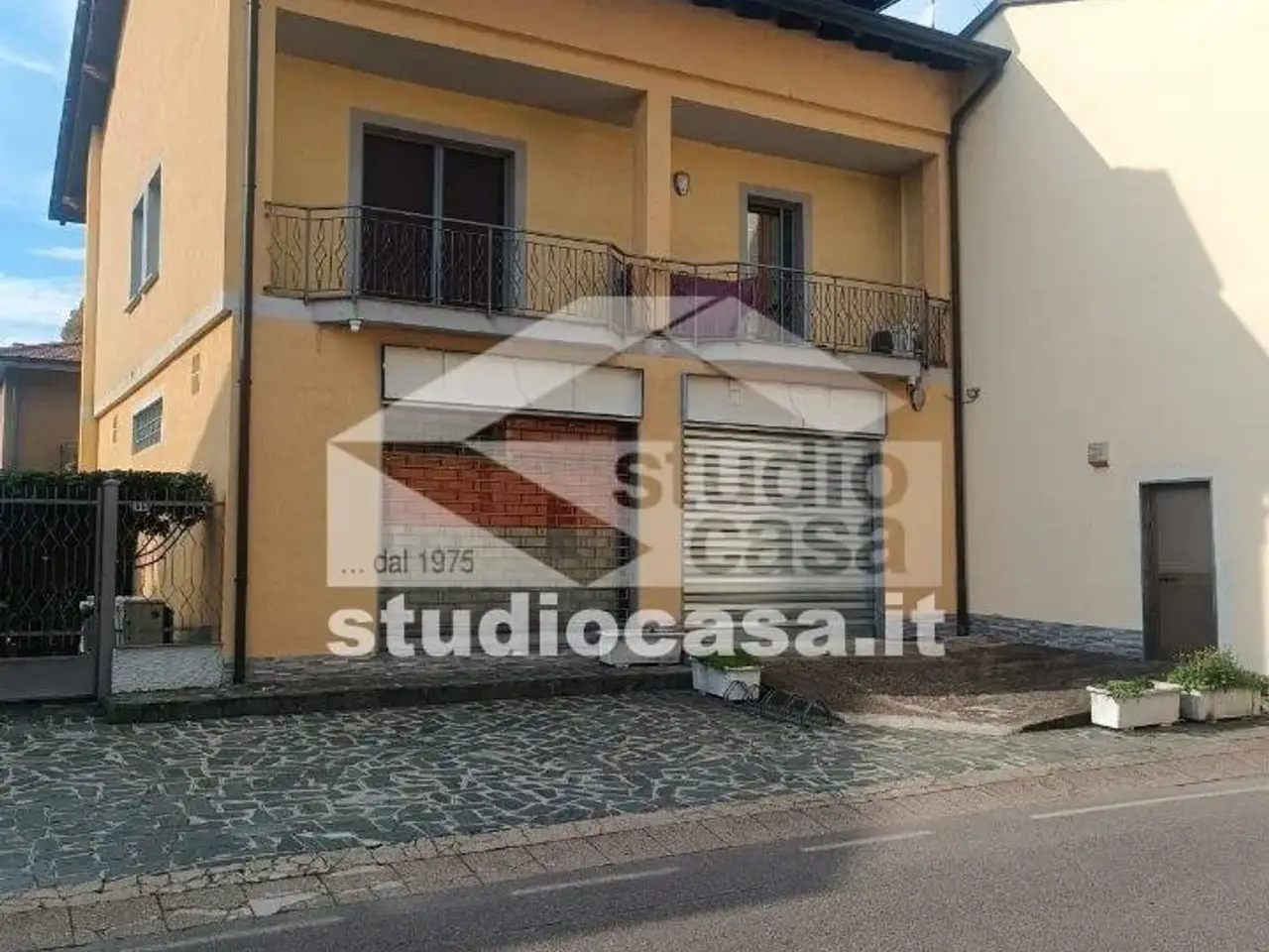 Negozio in Via  Roma, Vanzago, {3} - Foto 2